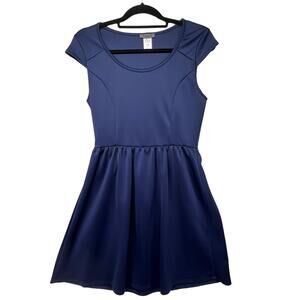 Trendyland Cap Sleeve Scoop Neck Pull On Midi Dress Size Large Navy Blue